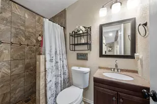 20220 Plaza Cir, Crosby, TX 77532 - Photo 20