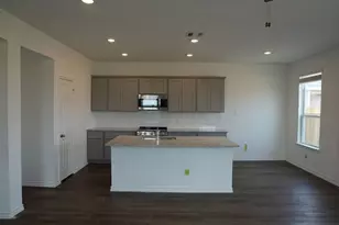 823 Stoney Pt Ln, Dayton, TX 77535 - Photo 8