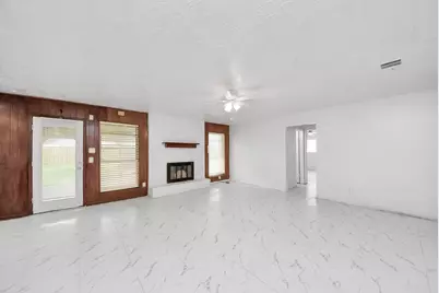 9131 Rentur Drive, Houston, TX 77031 - Photo 6