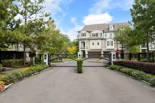 10 Nautical Terrace Way, The Woodlands, TX 77380 - Photo 2
