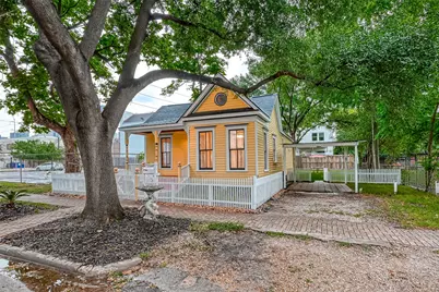 2009 State Street, Houston, TX 77007 - Photo 2