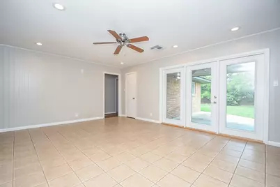 1815 Sea Queen Court, Houston, TX 77008 - Photo 14