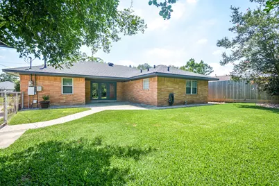 1815 Sea Queen Court, Houston, TX 77008 - Photo 24