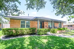 1815 Sea Queen Ct, Houston, TX 77008 - Photo 4