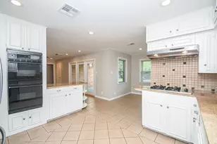 1815 Sea Queen Ct, Houston, TX 77008 - Photo 12
