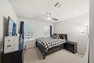 6619 Romsley Ln, Houston, TX 77049 - Photo 14