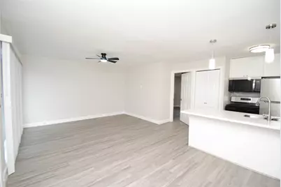 2515 Yoakum Boulevard #09, Houston, TX 77006 - Photo 26