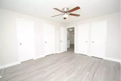 2515 Yoakum Boulevard #09, Houston, TX 77006 - Photo 18