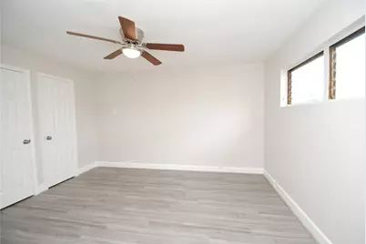 2515 Yoakum Boulevard #09, Houston, TX 77006 - Photo 16