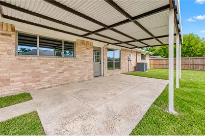 10012 Hummingbird Street, La Porte, TX 77571 - Photo 46