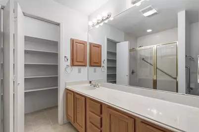 5622 W 43rd Street, Houston, TX 77092 - Photo 10