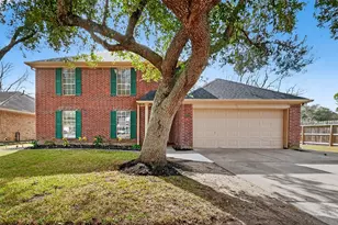1040 Glenview Dr, Pearland, TX 77581 - Photo 1