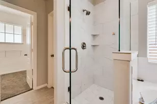 14914 Bennetts Mill Ln, Sugar Land, TX 77498 - Photo 26
