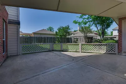 14914 Bennetts Mill Lane, Sugar Land, TX 77498 - Photo 38
