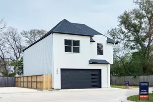 1904 Davonley Wy, Houston, TX 77080 - Photo 2