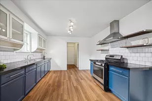 7933 Elwood St, Houston, TX 77012 - Photo 10