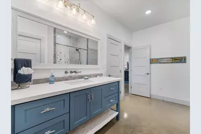 174 County Road 243, Bay City, TX 77414 - Photo 32