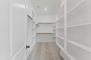 8218 Sherman Pk Trl, Spring, TX 77389 - Photo 16