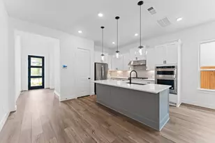 8218 Sherman Pk Trl, Spring, TX 77389 - Photo 8
