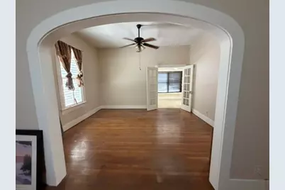 2328 Avenue P 1/2, Galveston, TX 77550 - Photo 34