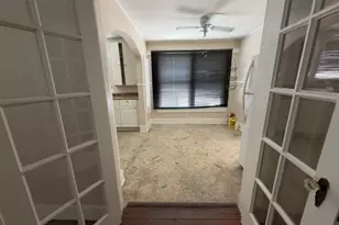 2328 Ave P 1/2, Galveston, TX 77550 - Photo 38