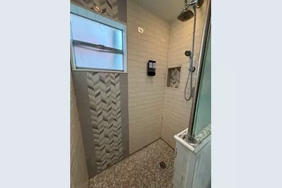 2328 Avenue P 1/2, Galveston, TX 77550 - Photo 30