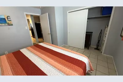 2328 Avenue P 1/2, Galveston, TX 77550 - Photo 14