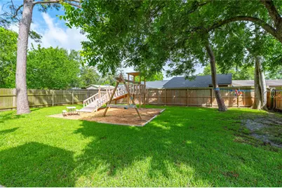 5110 Tashkent Drive, Friendswood, TX 77546 - Photo 30