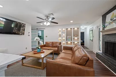 5110 Tashkent Drive, Friendswood, TX 77546 - Photo 16