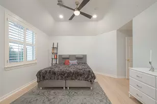 13907 Marble Creek Ct, Houston, TX 77077 - Photo 32