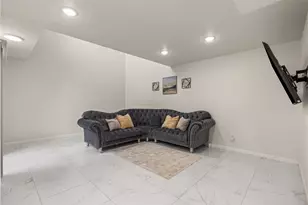 11411 Harwin Dr., Houston, TX 77072 - Photo 12