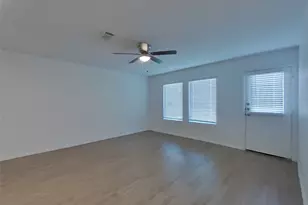 17527 Grand Fir Ln, New Caney, TX 77357 - Photo 2