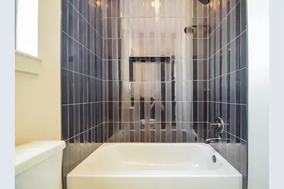 20218 Tealpointe Ridge Lane, Tomball, TX 77377 - Photo 10