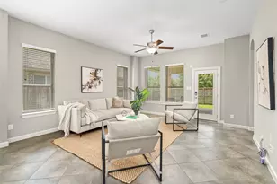 143 Castlegate Ln, Houston, TX 77065 - Photo 10