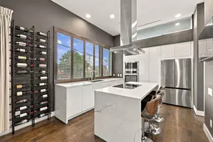 434 W Bell St, Houston, TX 77019 - Photo 8