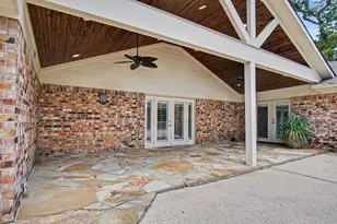 1310 Sycamore Ln, Houston, TX 77339 - Photo 34