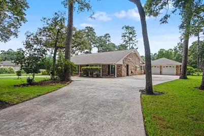 1310 Sycamore Lane, Houston, TX 77339 - Photo 2