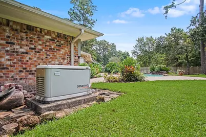 1310 Sycamore Lane, Houston, TX 77339 - Photo 4