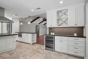 1310 Sycamore Ln, Houston, TX 77339 - Photo 16