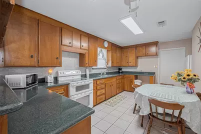 9214 Church Street, Needville, TX 77461 - Photo 12