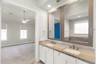 2123 McIlhenny St, Houston, TX 77004 - Photo 30