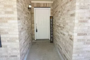14227 Willow Mountain Ln, Houston, TX 77047 - Photo 2