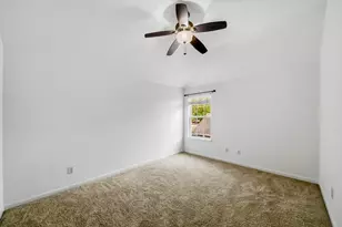 18431 W Laura Shore Dr, Cypress, TX 77433 - Photo 30