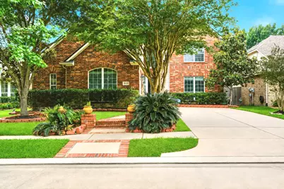 18431 W Laura Shore Drive, Cypress, TX 77433 - Photo 2