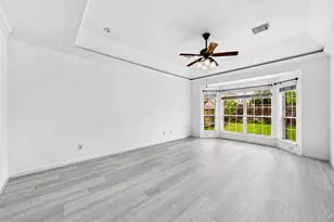 18431 W Laura Shore Dr, Cypress, TX 77433 - Photo 18