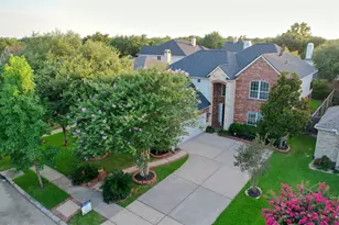 18431 W Laura Shore Dr, Cypress, TX 77433 - Photo 36