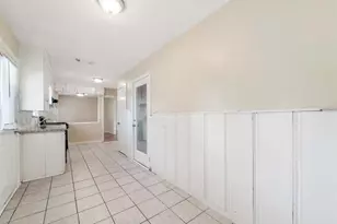 1008 17th Ave N, Texas City, TX 77590 - Photo 6