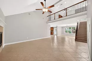 903 Sugarfield Ct, Sugar Land, TX 77498 - Photo 6