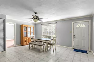 112 Lone Pine Dr, Huffman, TX 77336 - Photo 8
