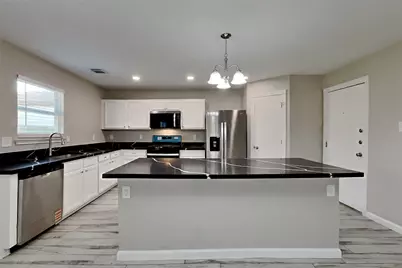 7750 Shavano Lane, Cypress, TX 77433 - Photo 4
